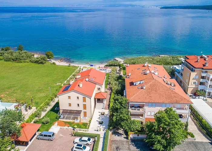 Luxury Balu 18 Near The Sea